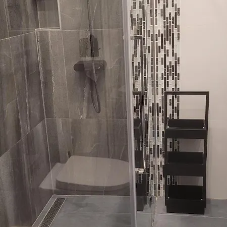 Apart 71 Apartment